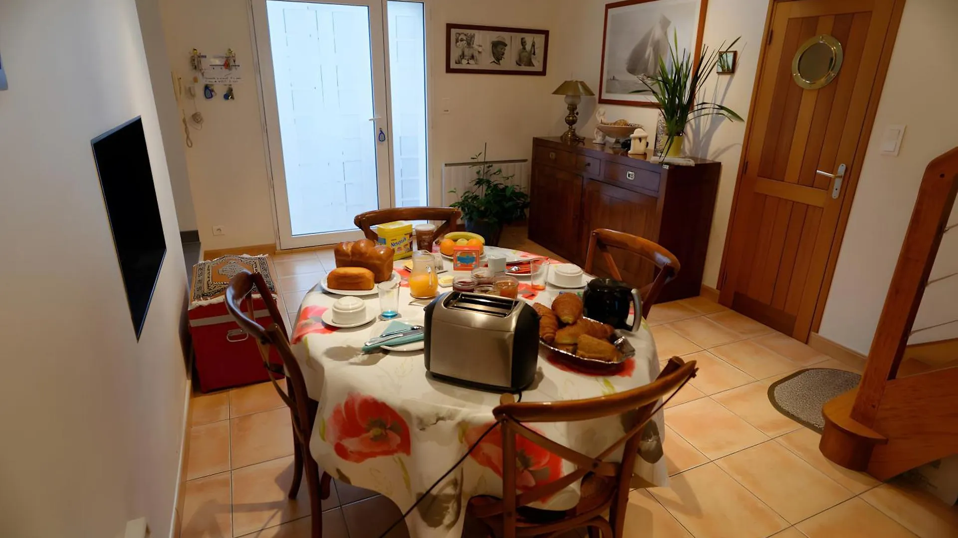 Chambres D'Hotes La Trinité-sur-Mer Oda ve Kahvaltı