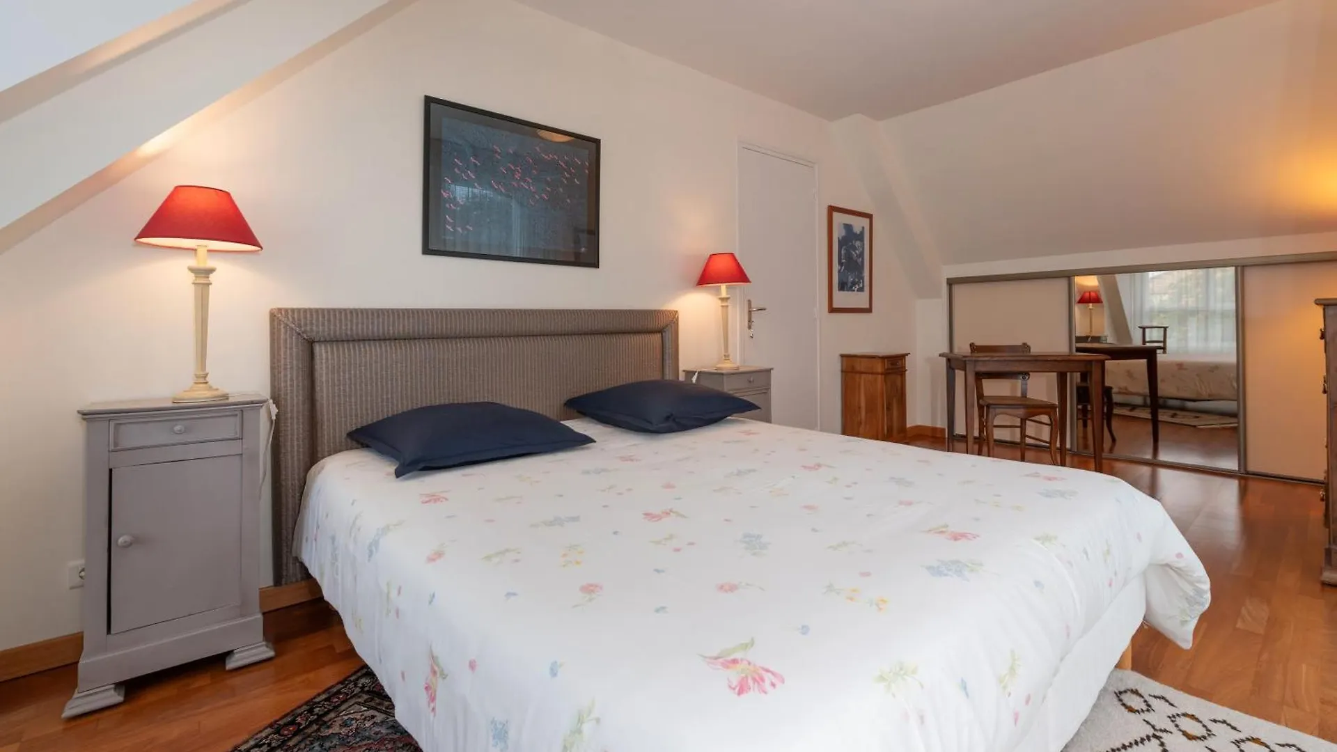 Chambres D'Hotes La Trinité-sur-Mer Oda ve Kahvaltı